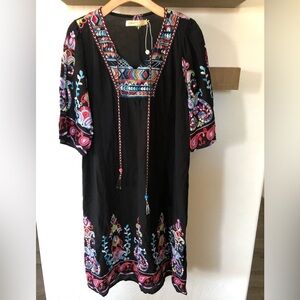 Cyn Cynthia Mehra|Boho floral embroidered black flowy dress with tassels•NWOT